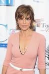 Lisa Rinna headshot