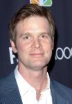 Peter Krause headshot